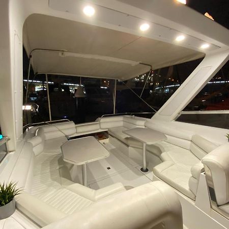 Alojamiento En Barco Voralamar Hotel Valencia Exterior photo